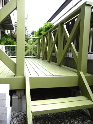 wood deck s.jpg